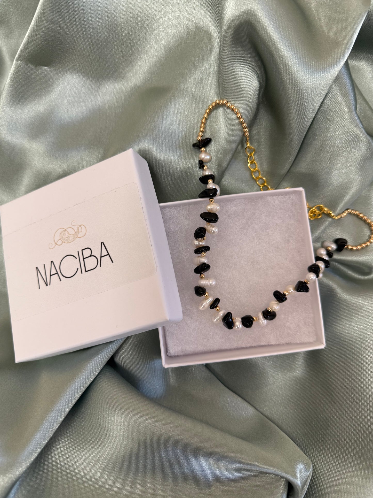 Necklace “Onyx”