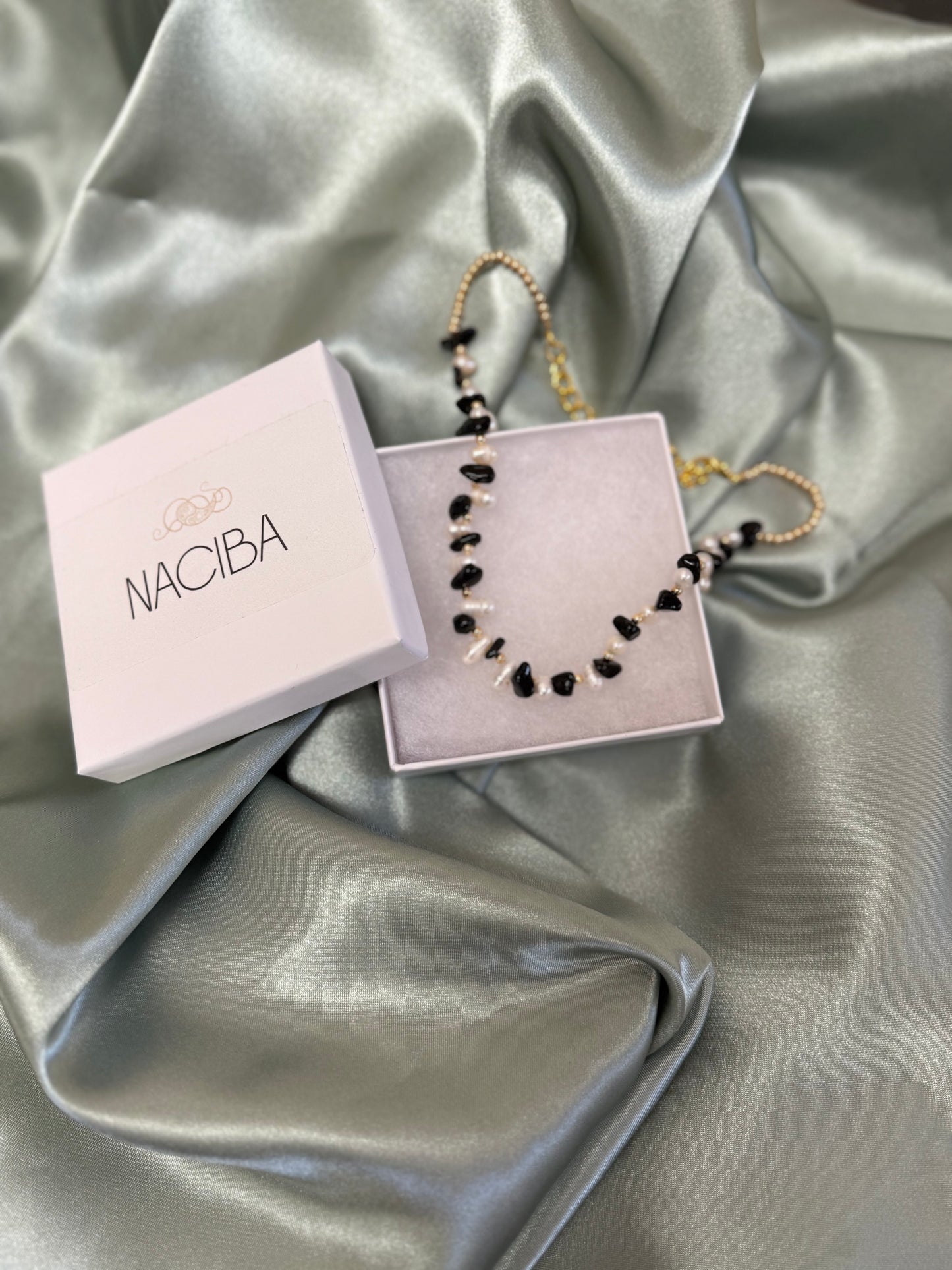 Necklace “Onyx”