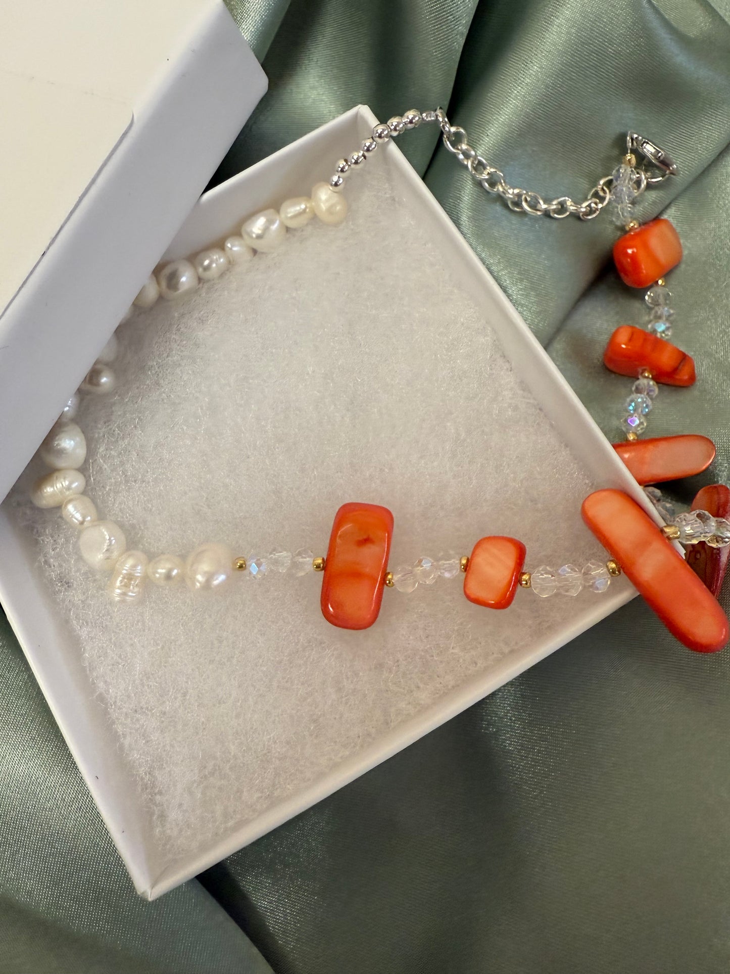 Necklace “ Coral”