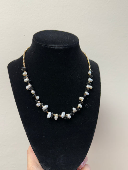 Necklace “Onyx”